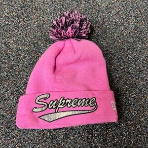 Supreme Beanie hat